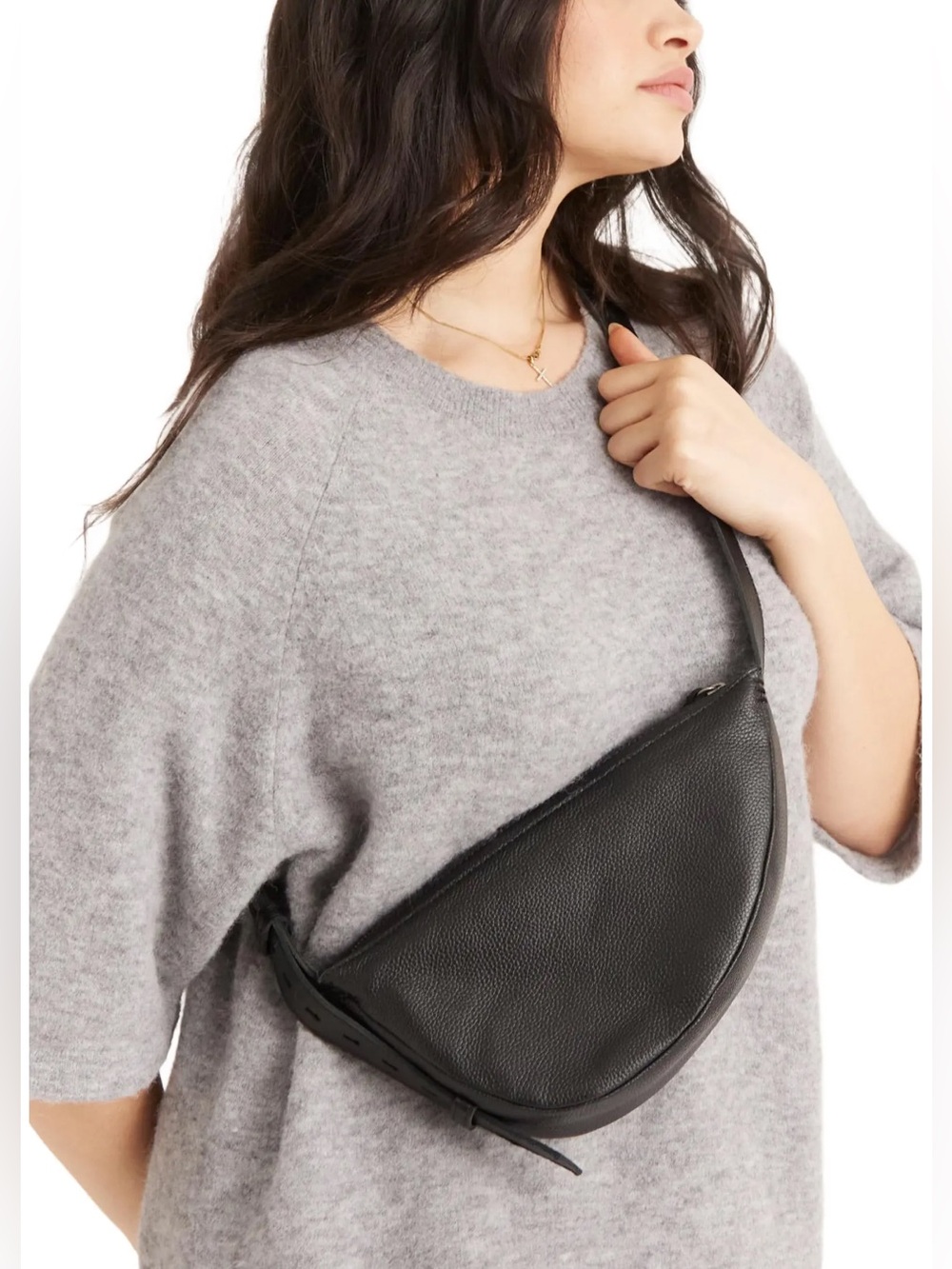 NWT The Sak Tess Sling Leather Bag | Crescent Crossbody Bag Black